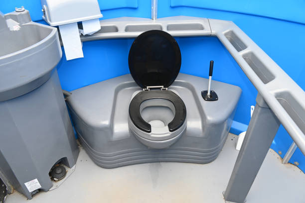 Best Portable restroom trailer rental  in Monticello, KY